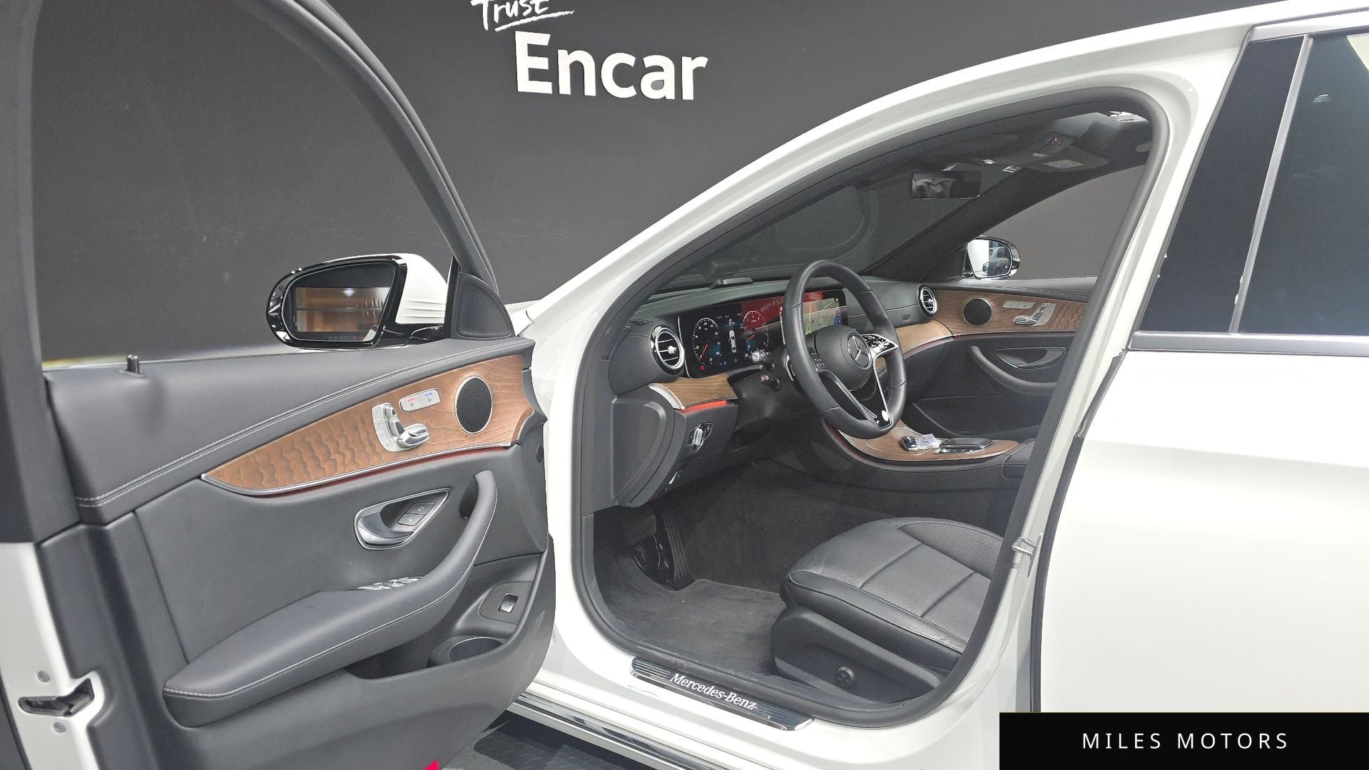 Mercedes-Benz E-Class W213 2023 — миниатюра 10