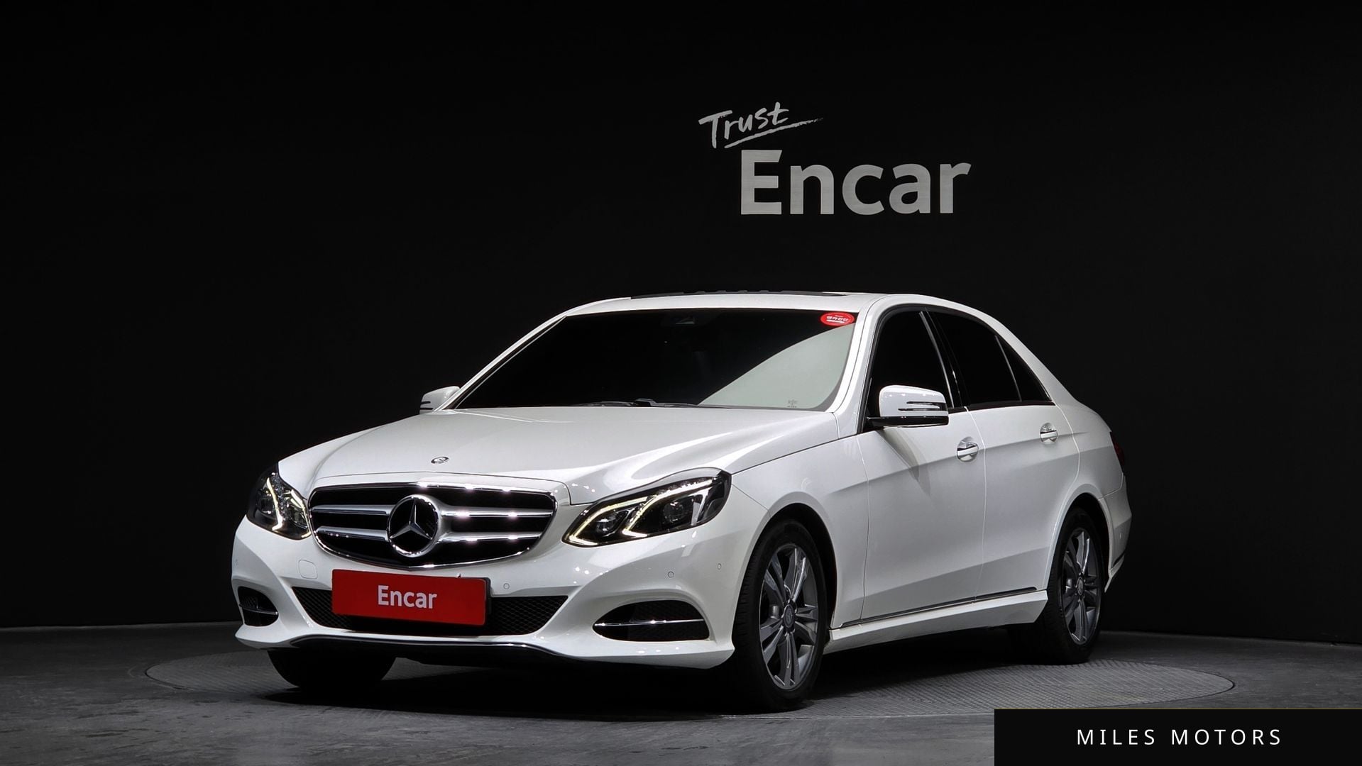 Mercedes-Benz E-Class W212 2016 — фото 1 из 12