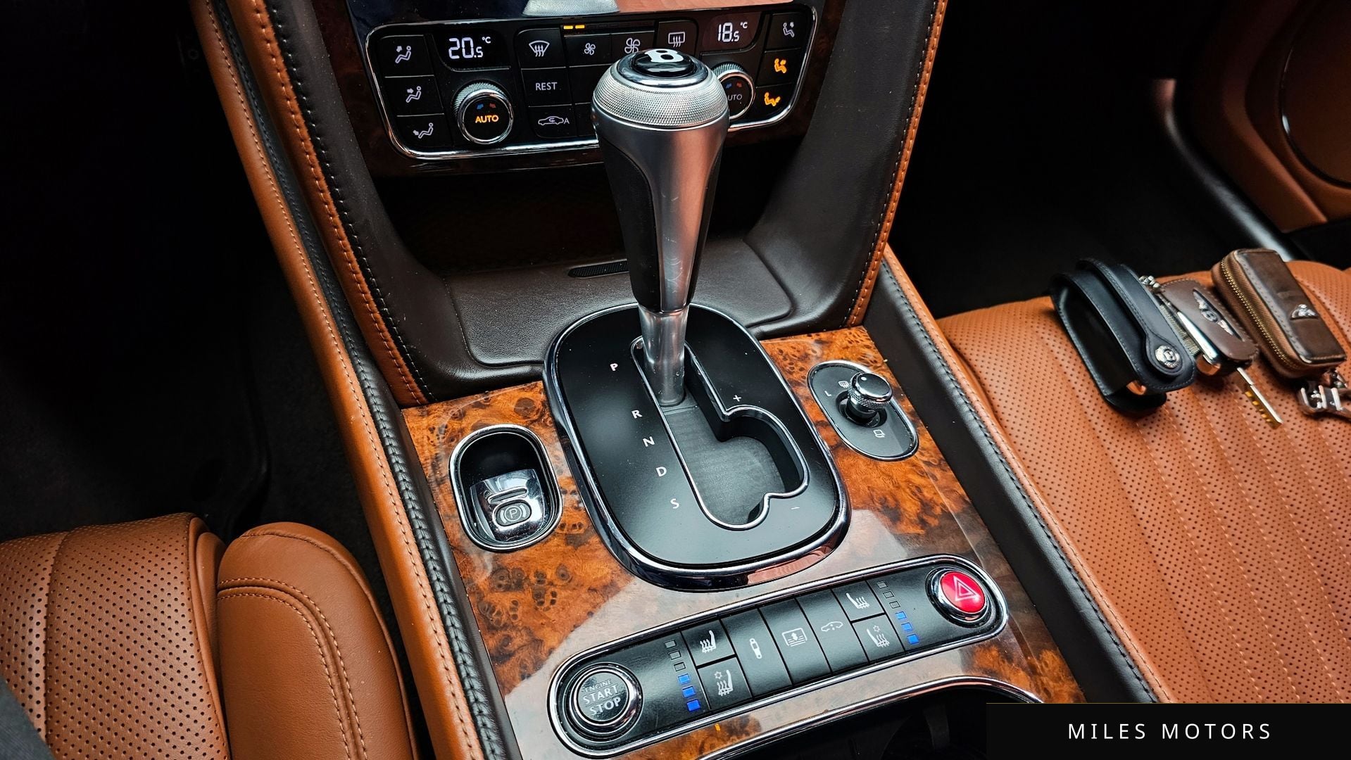 Bentley 플라잉스퍼 2017 — миниатюра 9