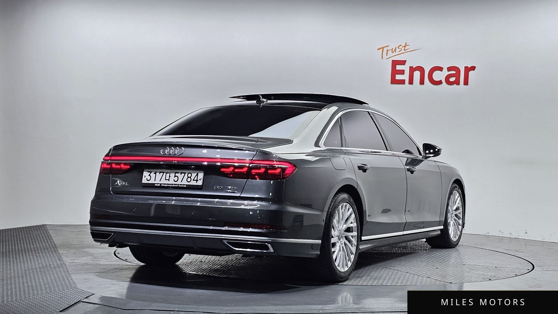 Audi A8 (D5) 2020 — миниатюра 2