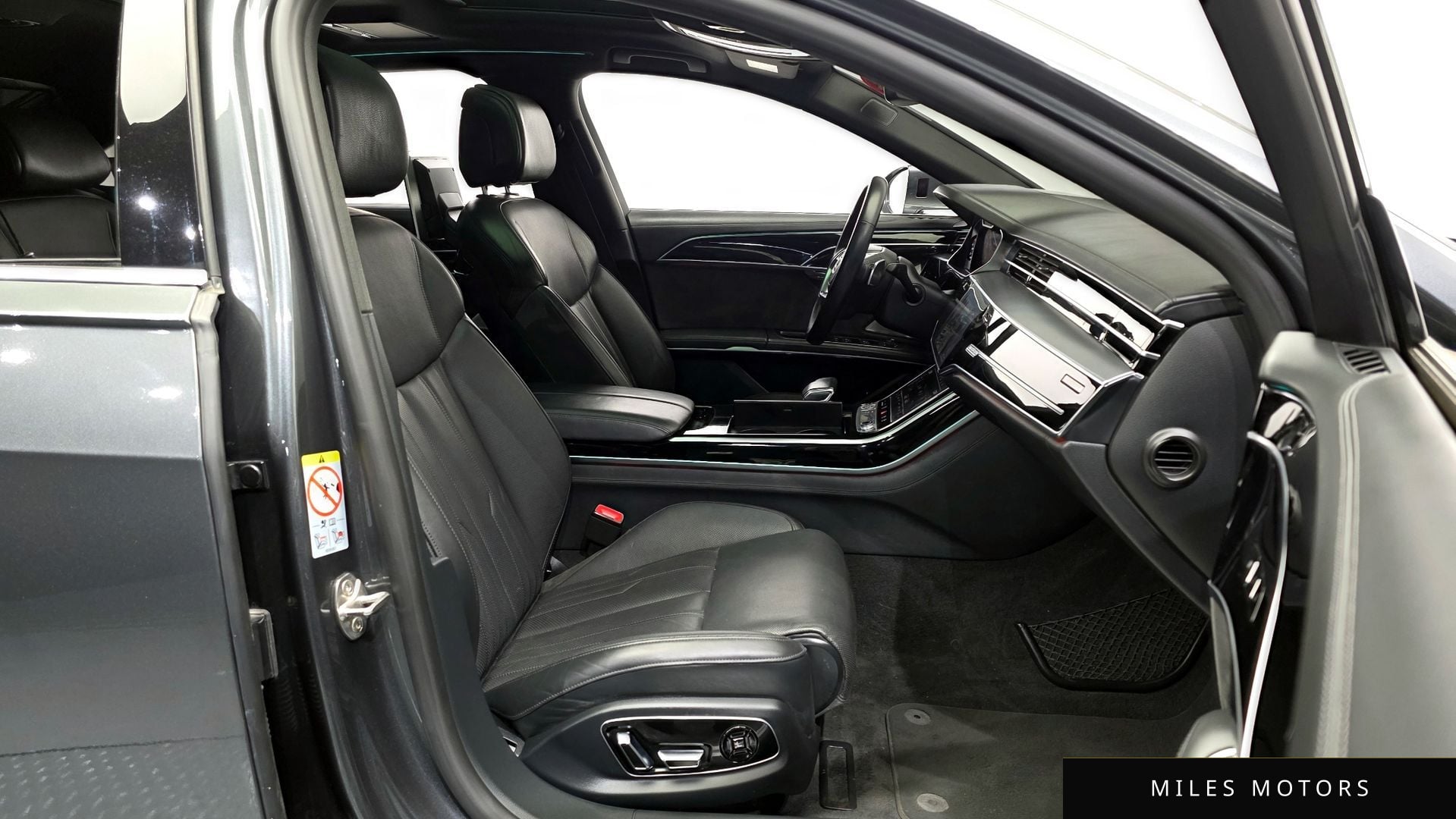 Audi A8 (D5) 2020 — миниатюра 11