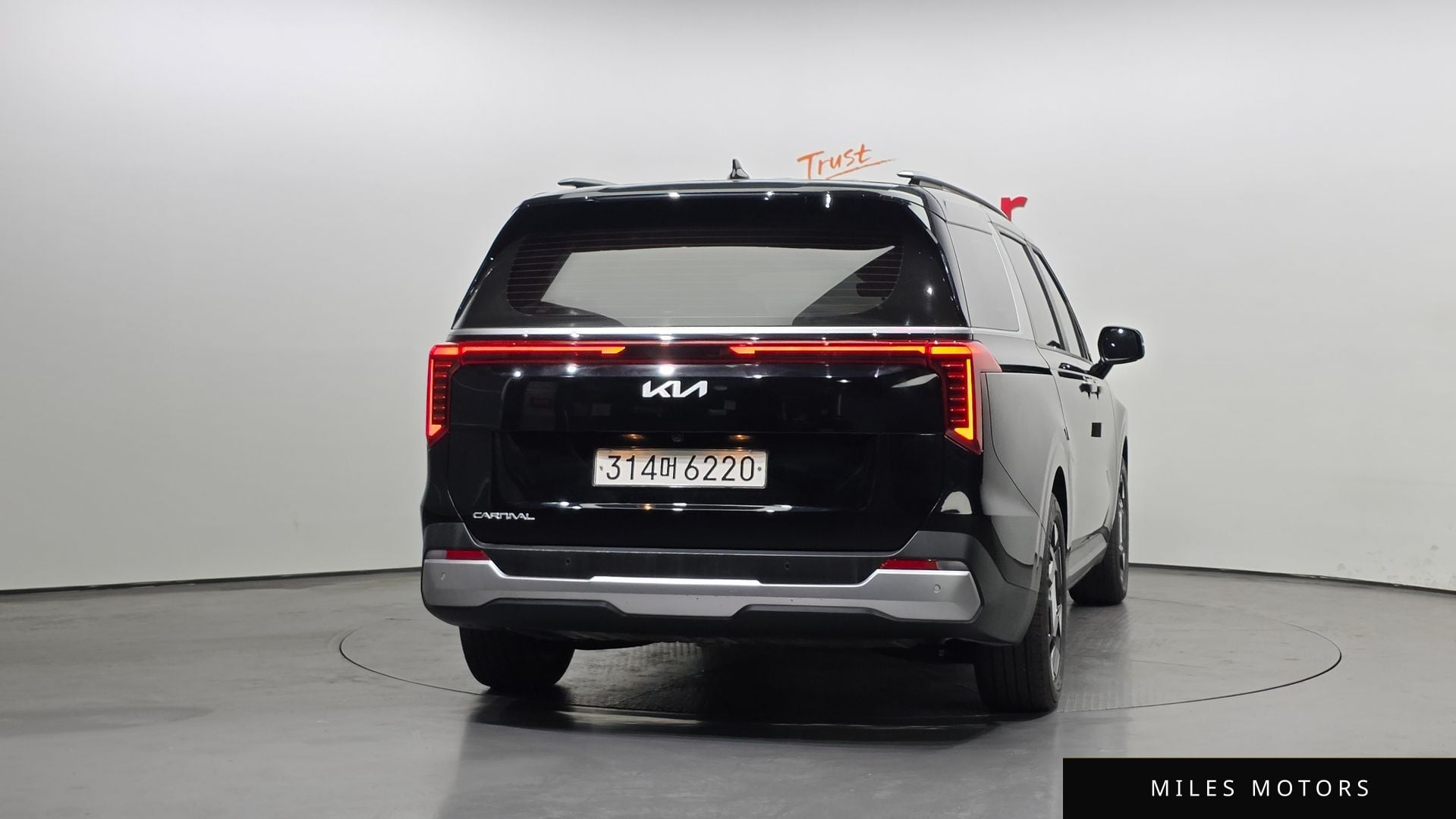 Kia Canival 2024 — миниатюра 4