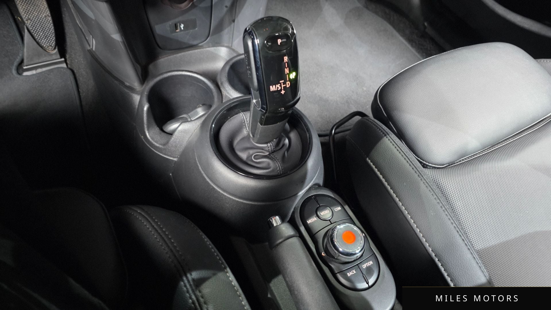 MINI 쿠퍼 2020 — миниатюра 8