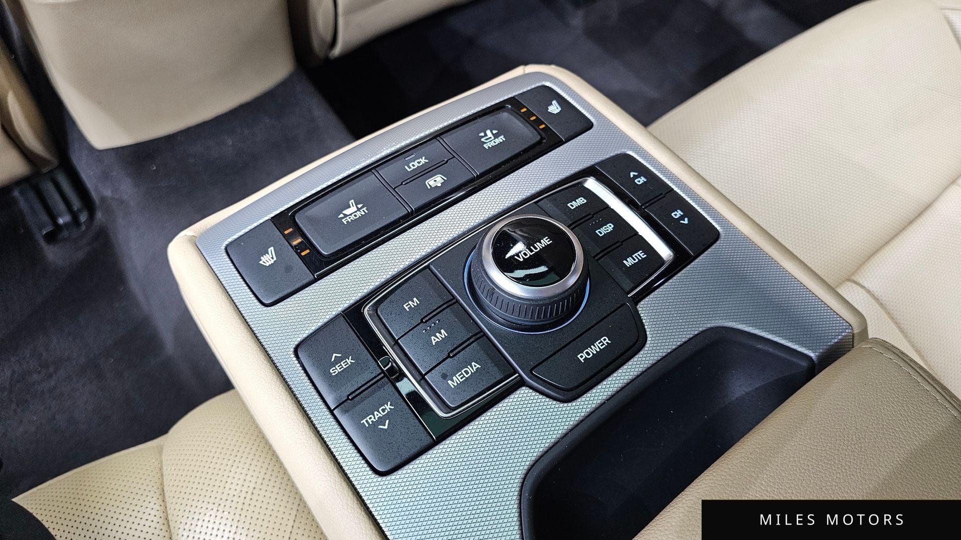 Genesis G80 2017 — миниатюра 16