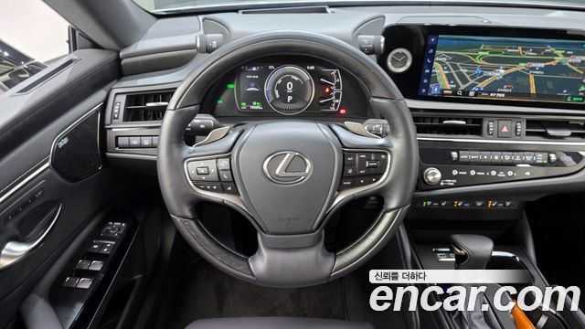 Лексус ES300h 2025 — миниатюра 14