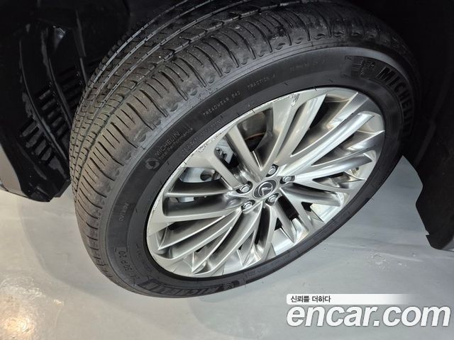 Лексус RX450hL 2020 — миниатюра 22