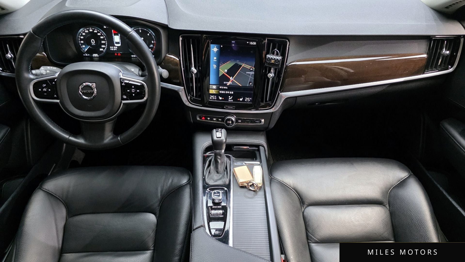 Volvo S90 2017 — миниатюра 7
