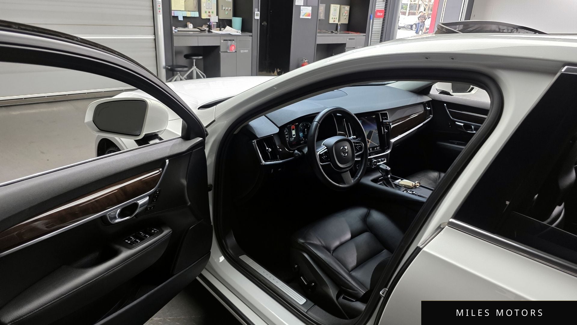 Volvo S90 2017 — миниатюра 10
