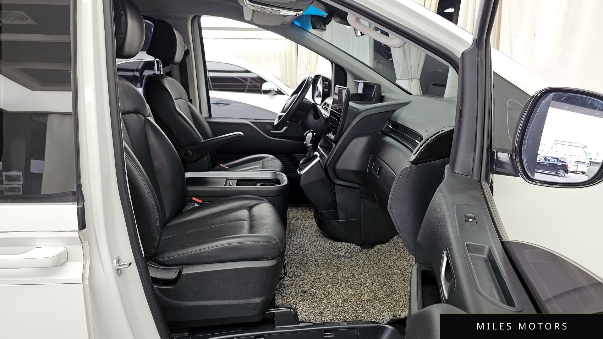 Hyundai Staria 2022 — миниатюра 11