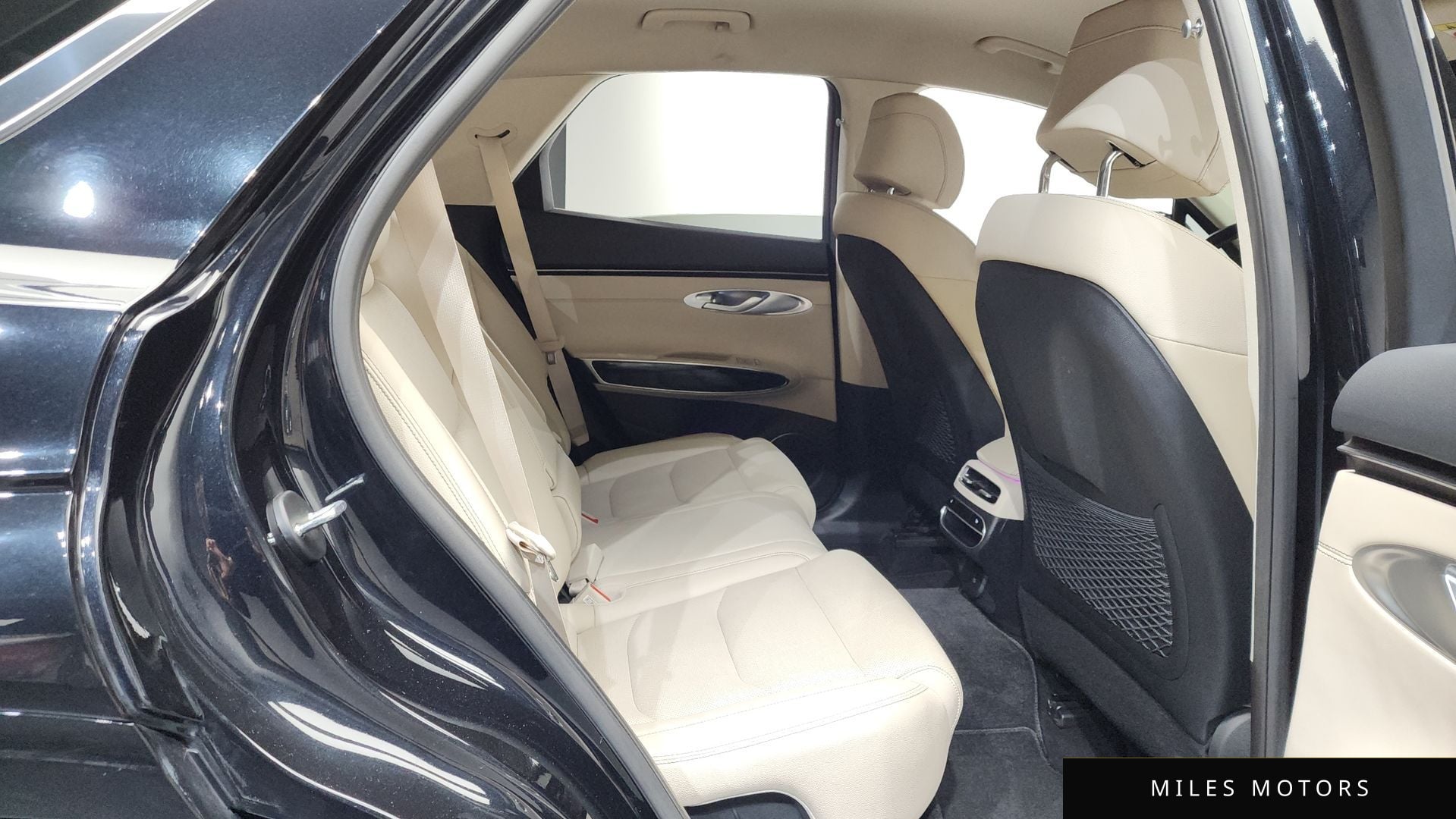 Genesis GV70 2021 — миниатюра 12