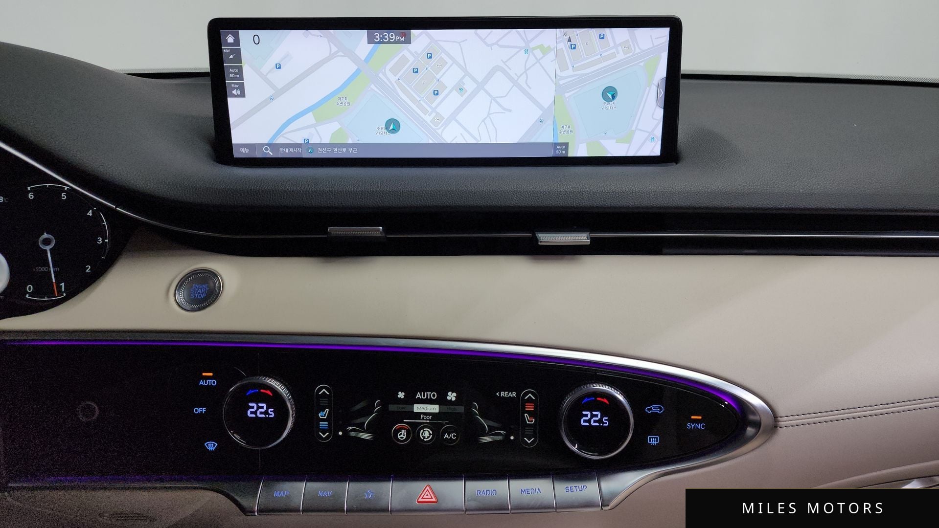 Genesis GV70 2021 — миниатюра 15