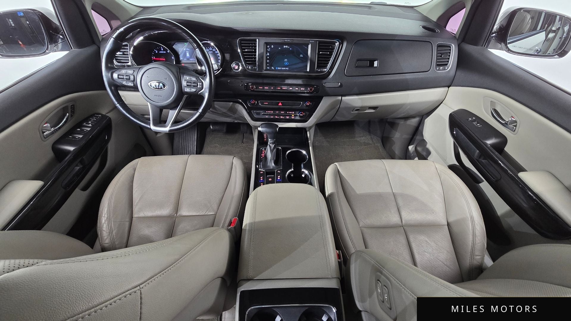 Kia Canival 2019 — миниатюра 7