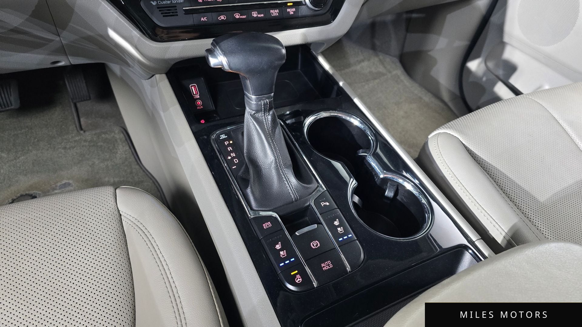 Kia Canival 2019 — миниатюра 9