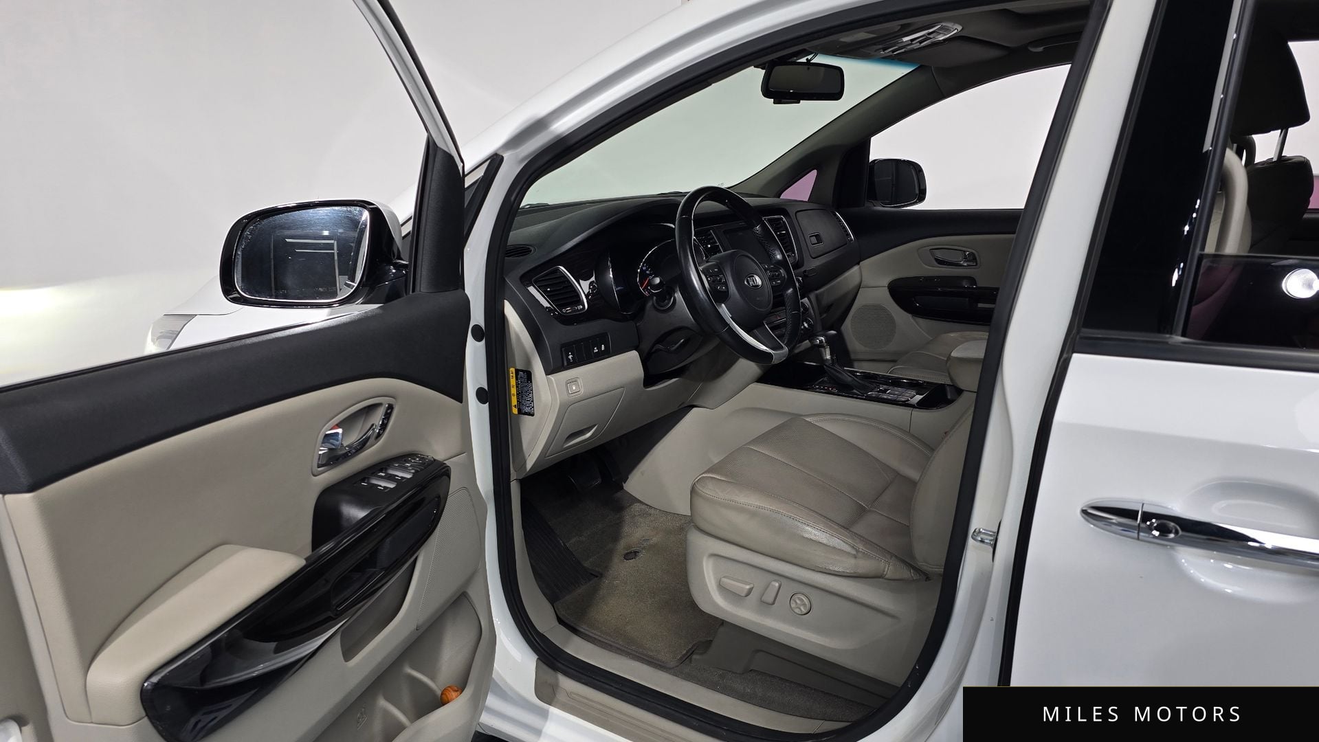 Kia Canival 2019 — миниатюра 10