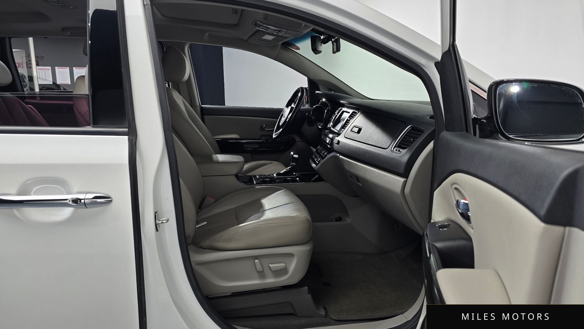 Kia Canival 2019 — миниатюра 11