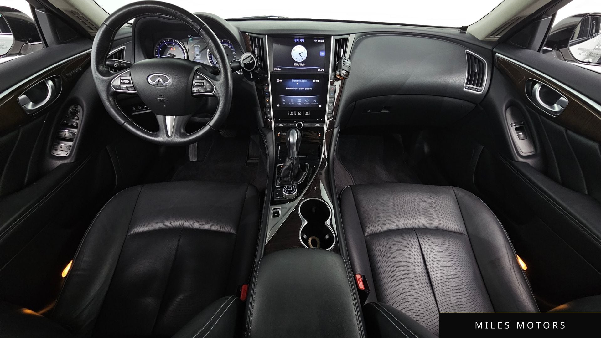 Infiniti Q50 2016 — миниатюра 7