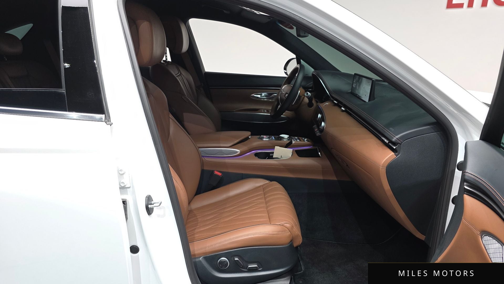 Genesis GV70 2022 — миниатюра 10