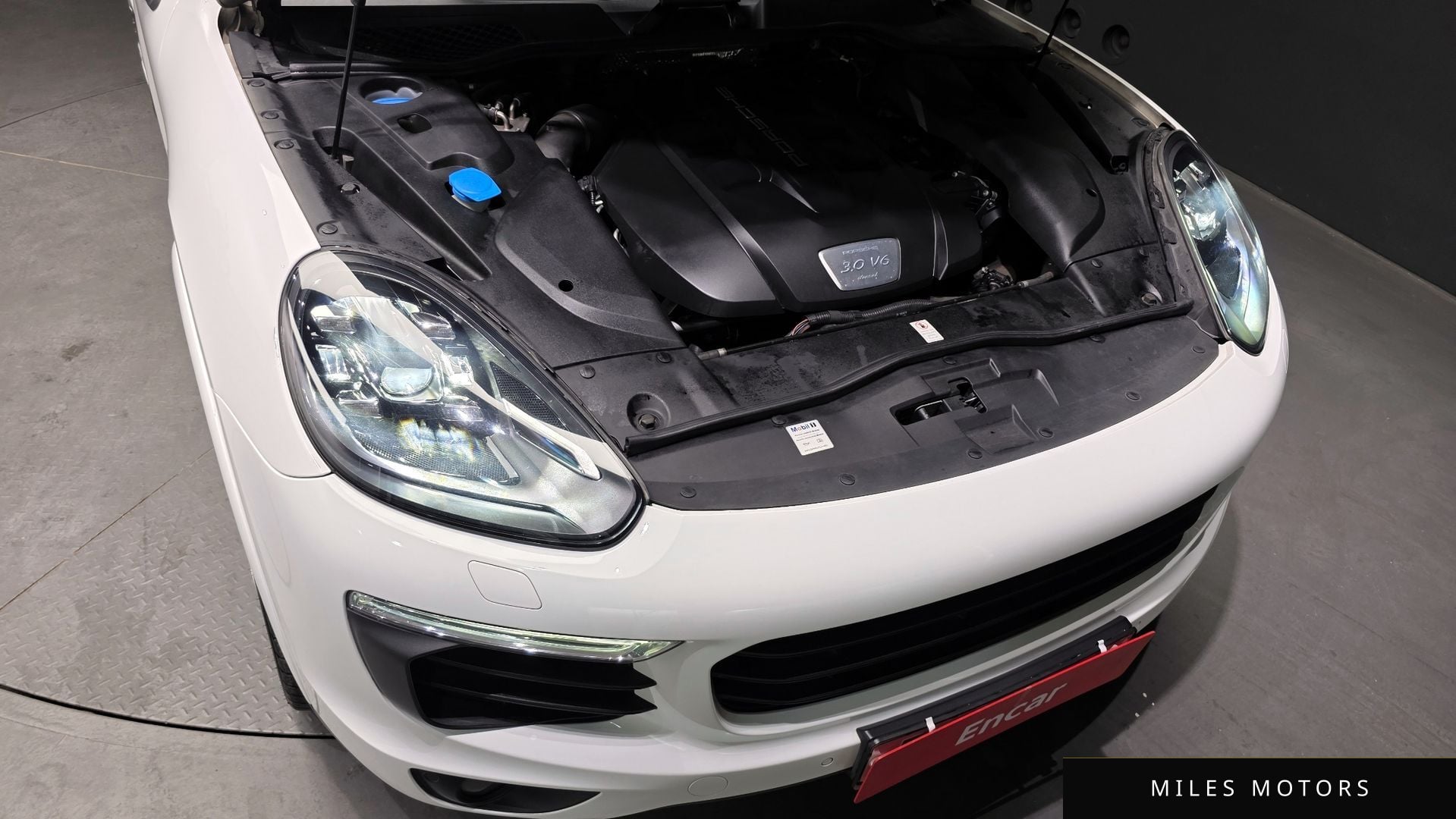 Porsche Cayenne 2017 — миниатюра 6