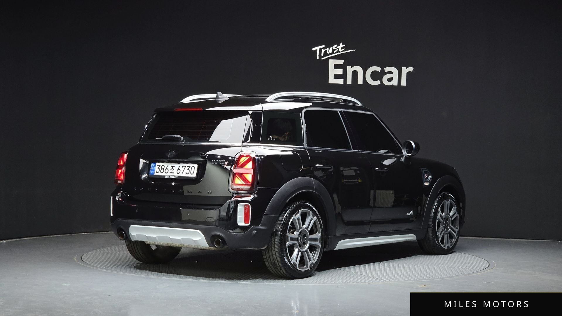MINI Countryman 2022 — миниатюра 2