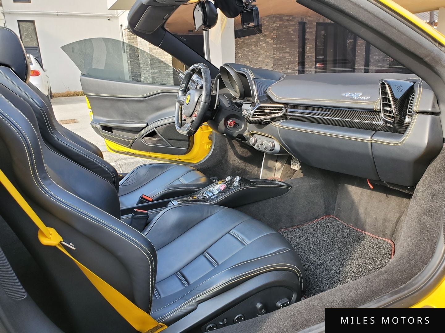 Ferrari 458 2013 — миниатюра 7
