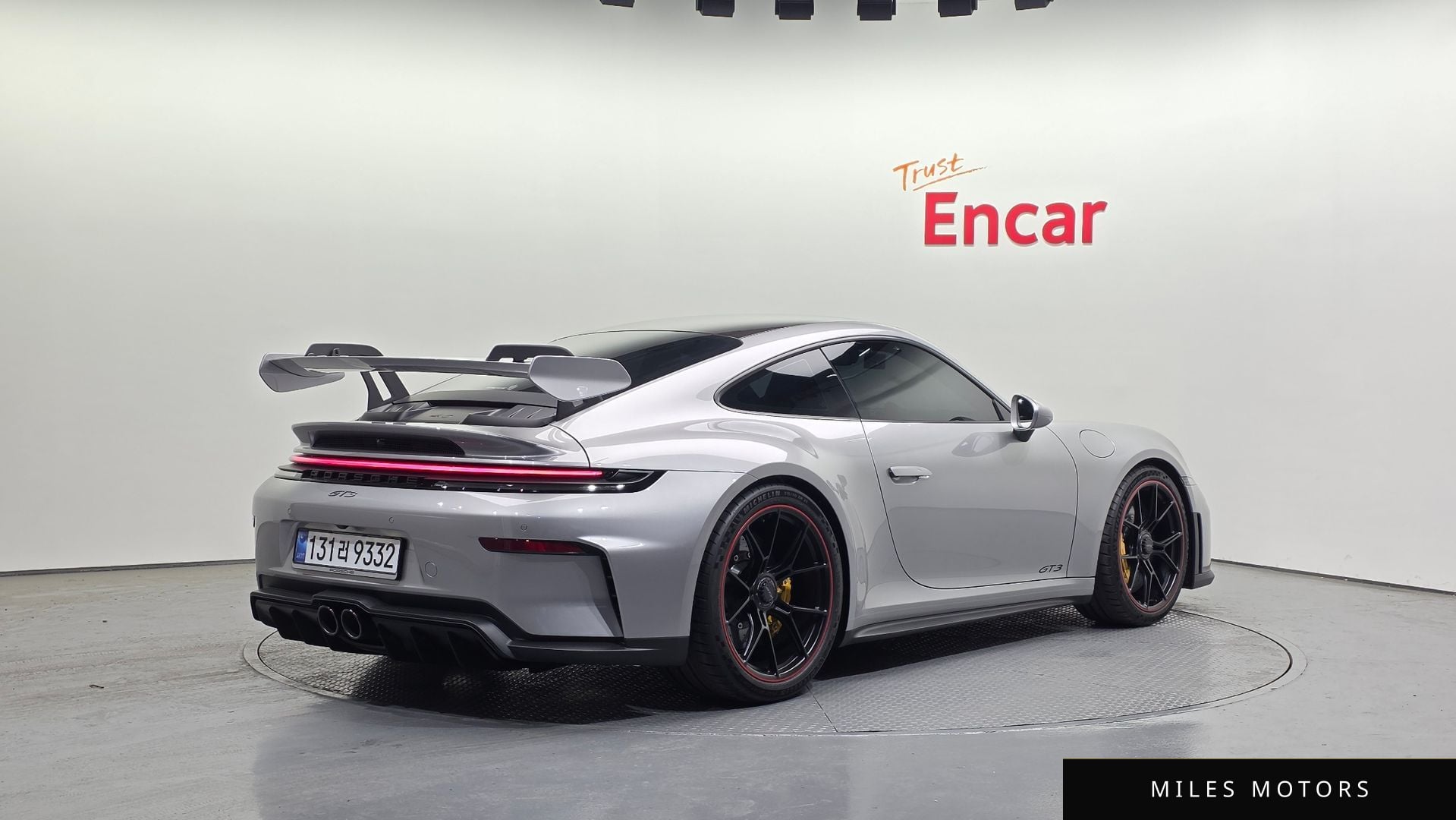 Porsche 911 (992) 2026 — миниатюра 2