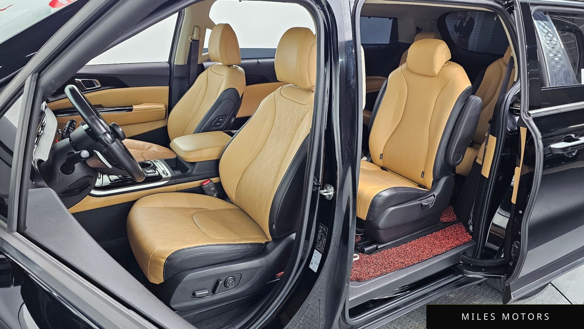 Kia Carnival 2021 — миниатюра 11