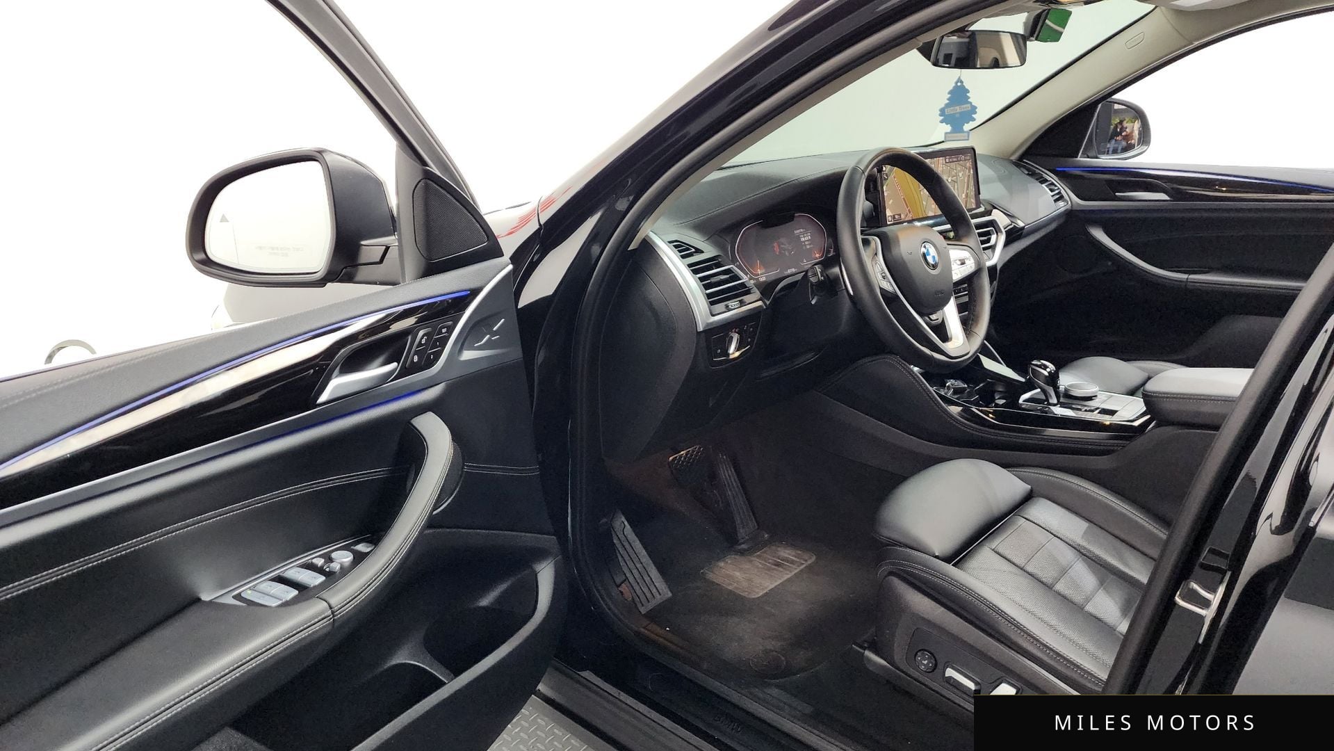 BMW X4 (G02) 2023 — миниатюра 10