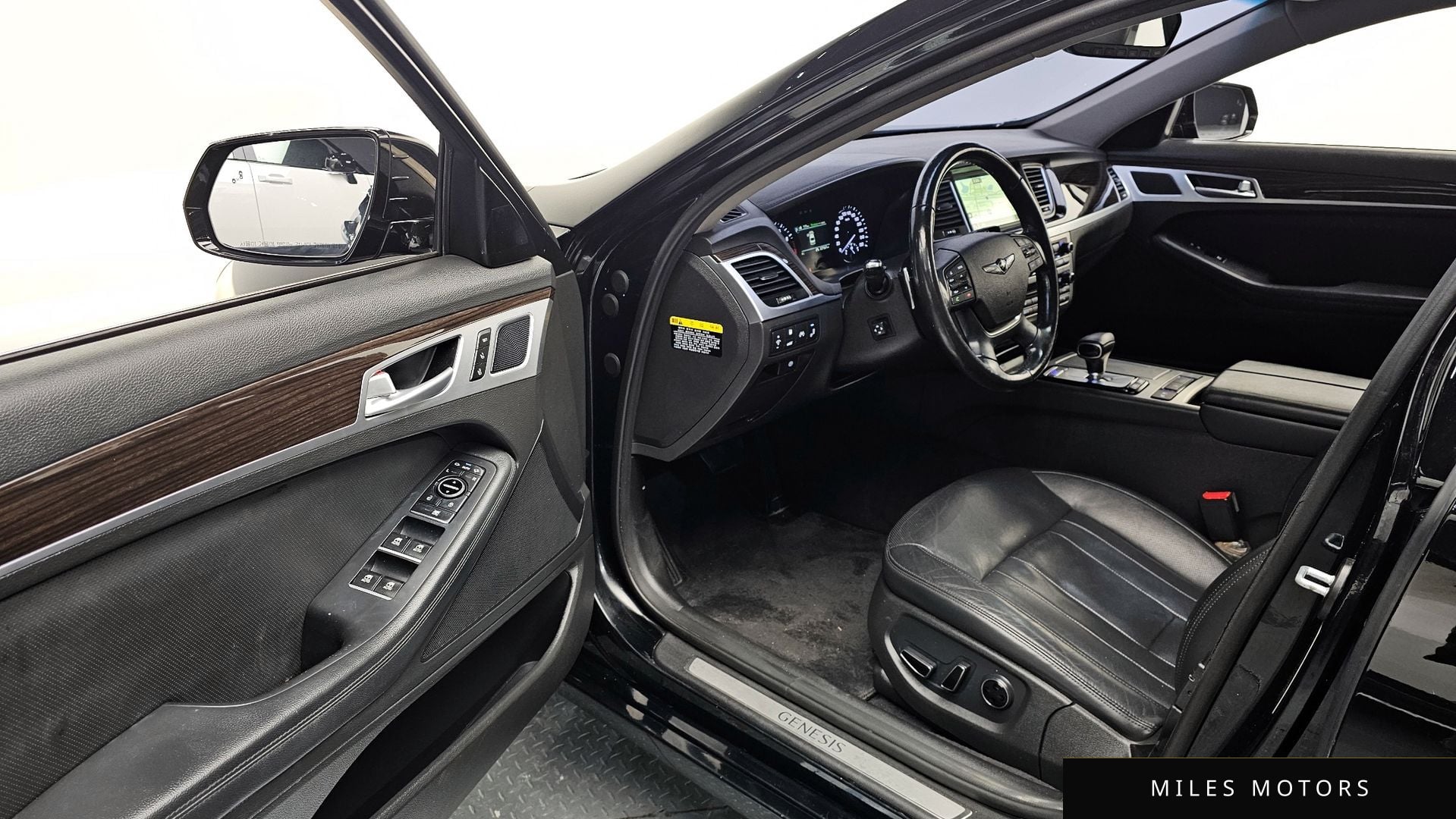 Genesis G80 2017 — миниатюра 11