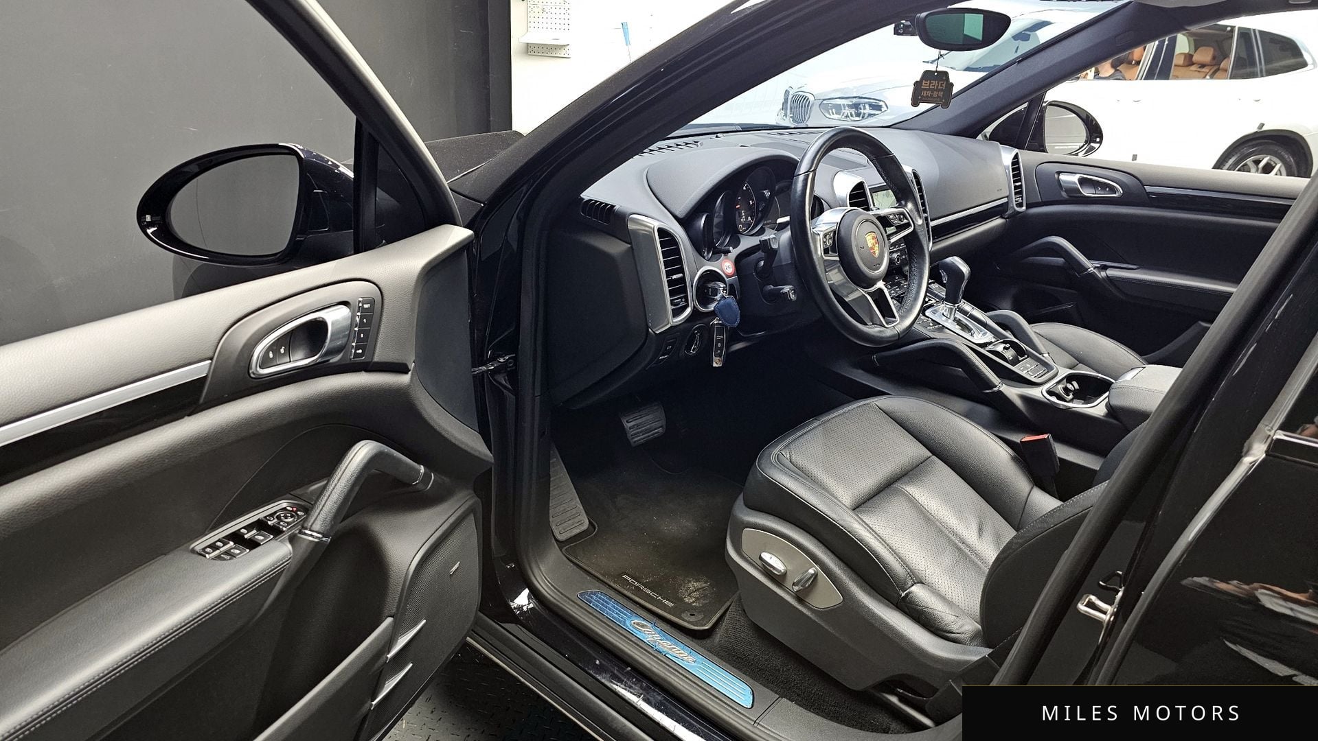 Porsche 카이엔 2015 — миниатюра 10