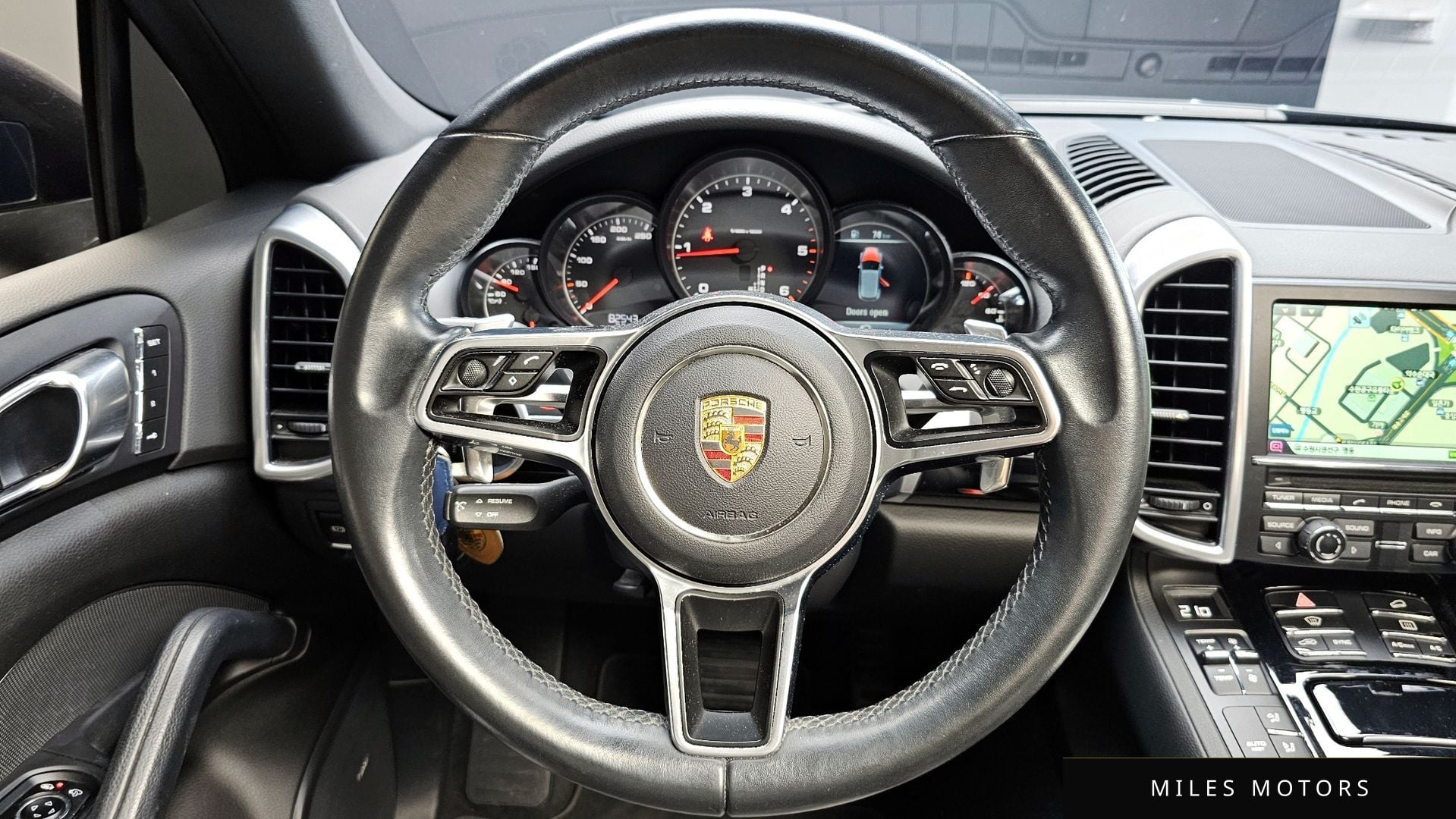 Porsche 카이엔 2015 — миниатюра 13