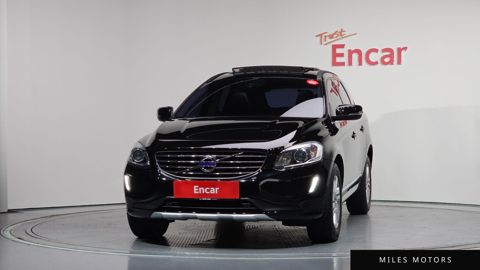 Volvo XC60 2017 — миниатюра 3