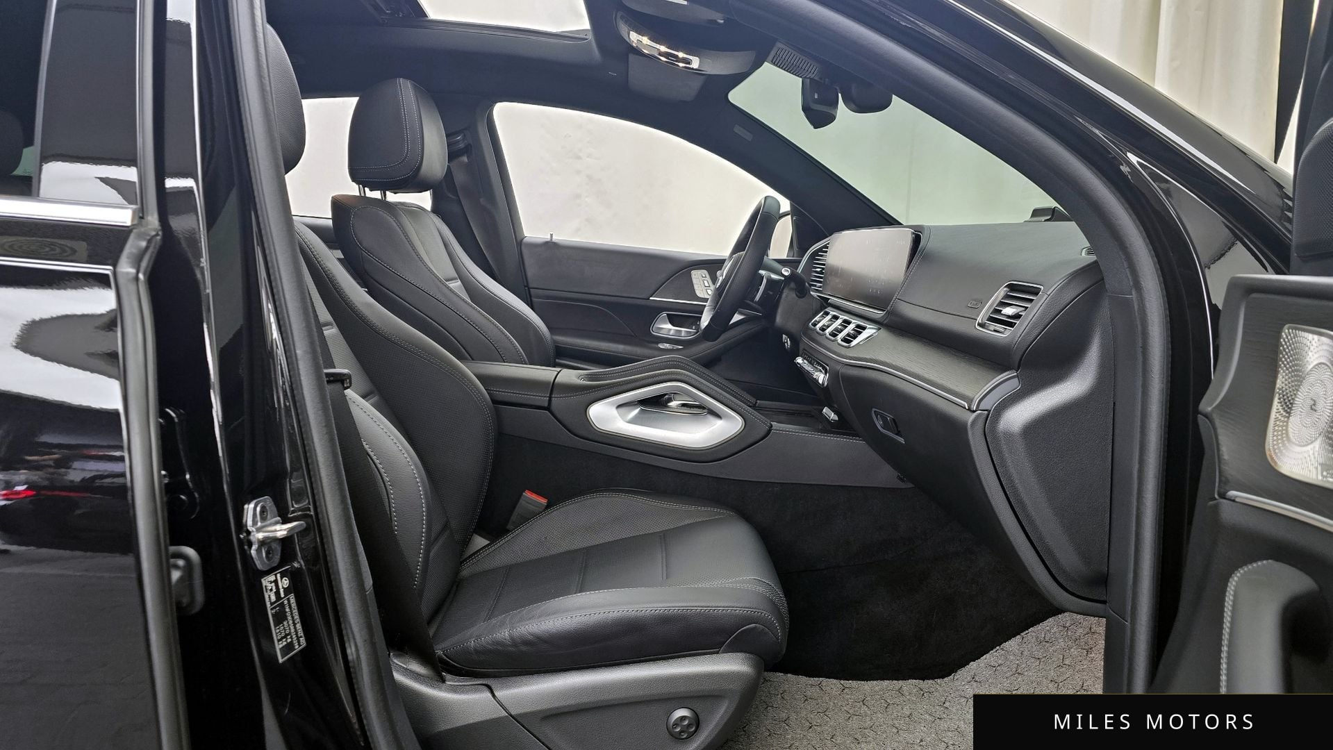 Mercedes-Benz GLE-Class W167 2024 — миниатюра 11