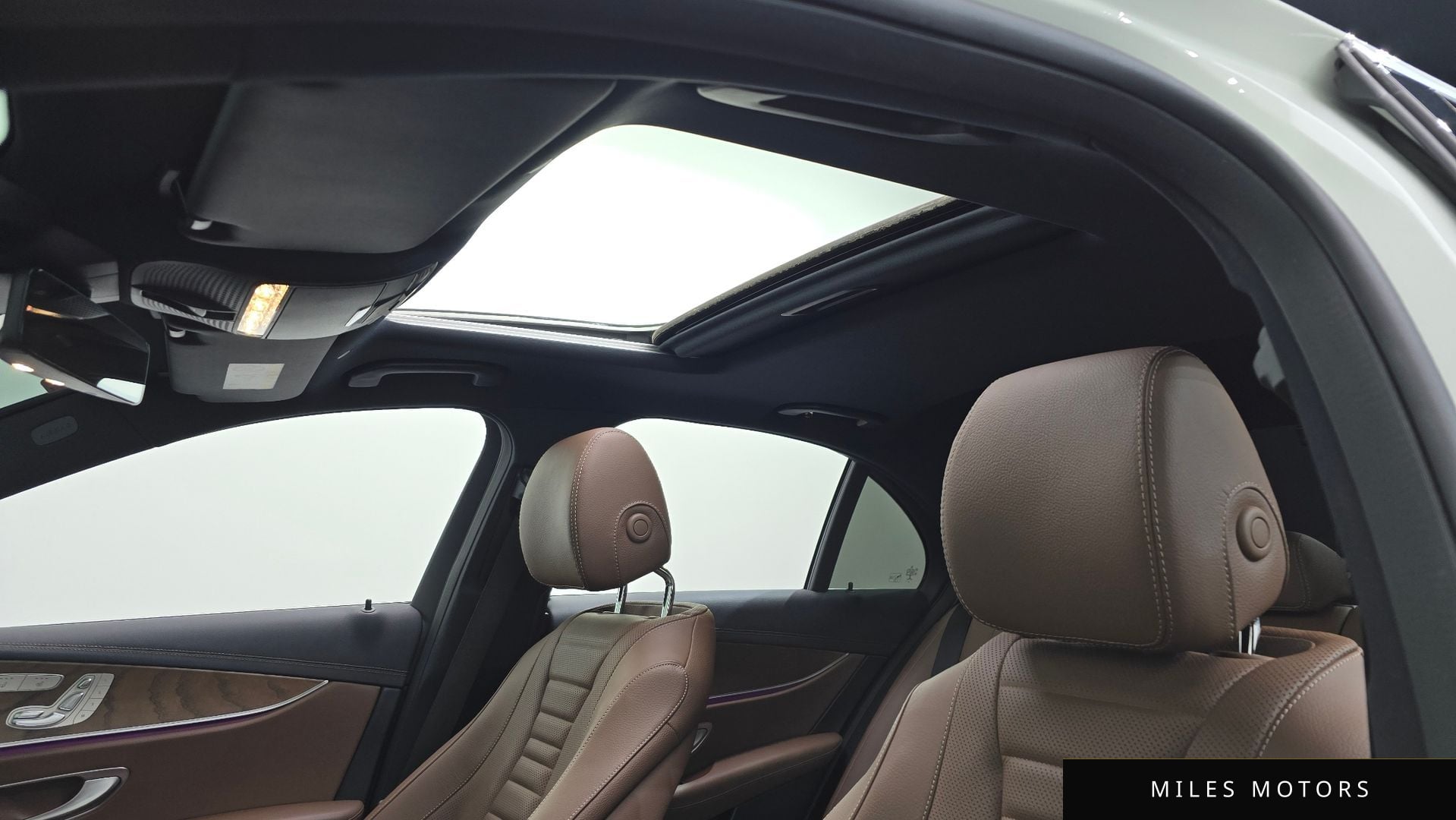 Mercedes-Benz E-Class W213 2021 — миниатюра 19