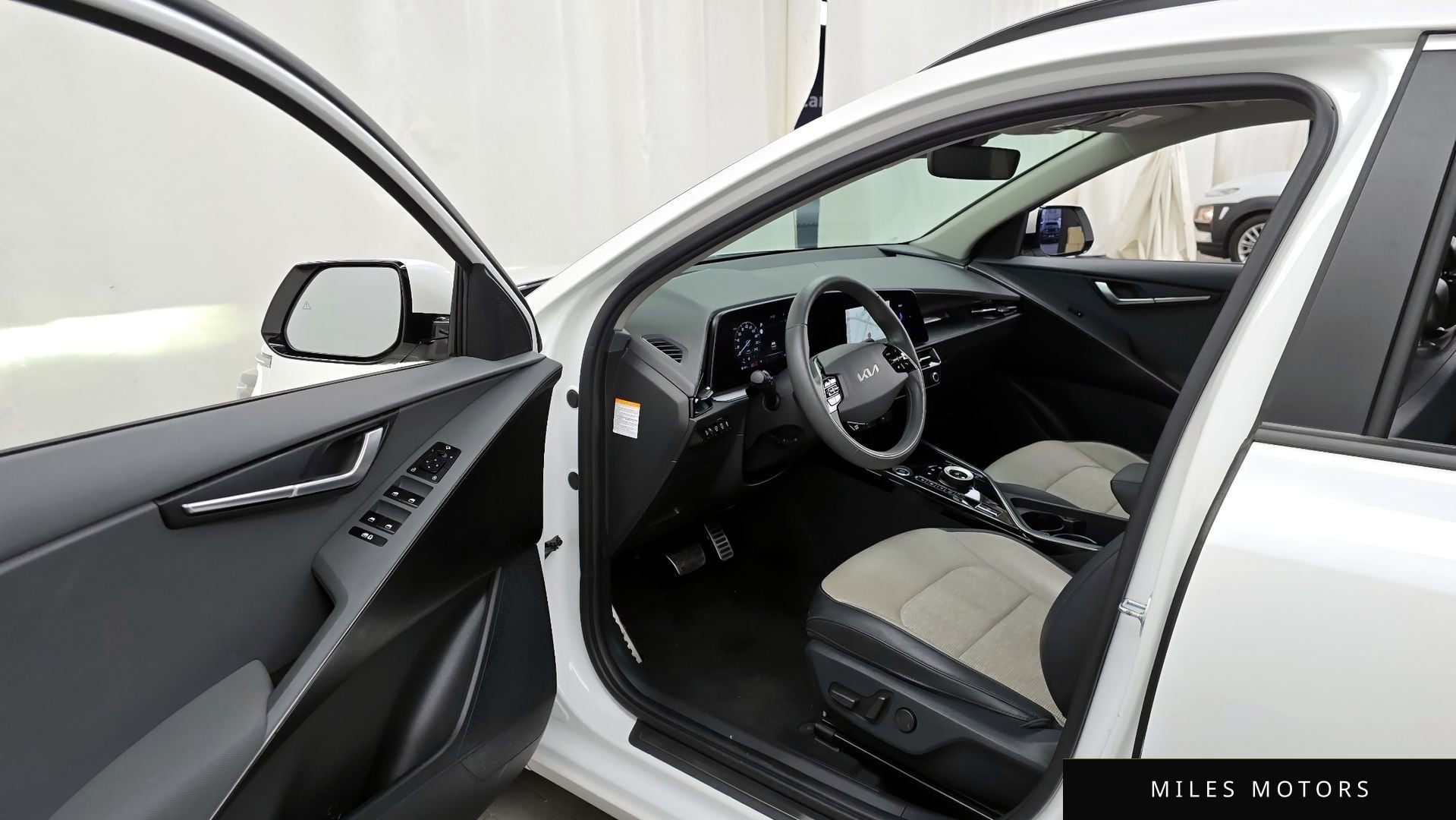 Kia Niro 2022 — миниатюра 10