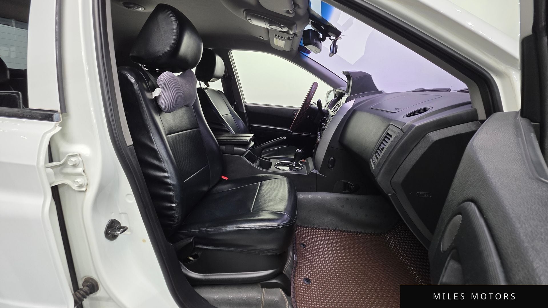 KG Mobility KORANDO 2014 — миниатюра 10