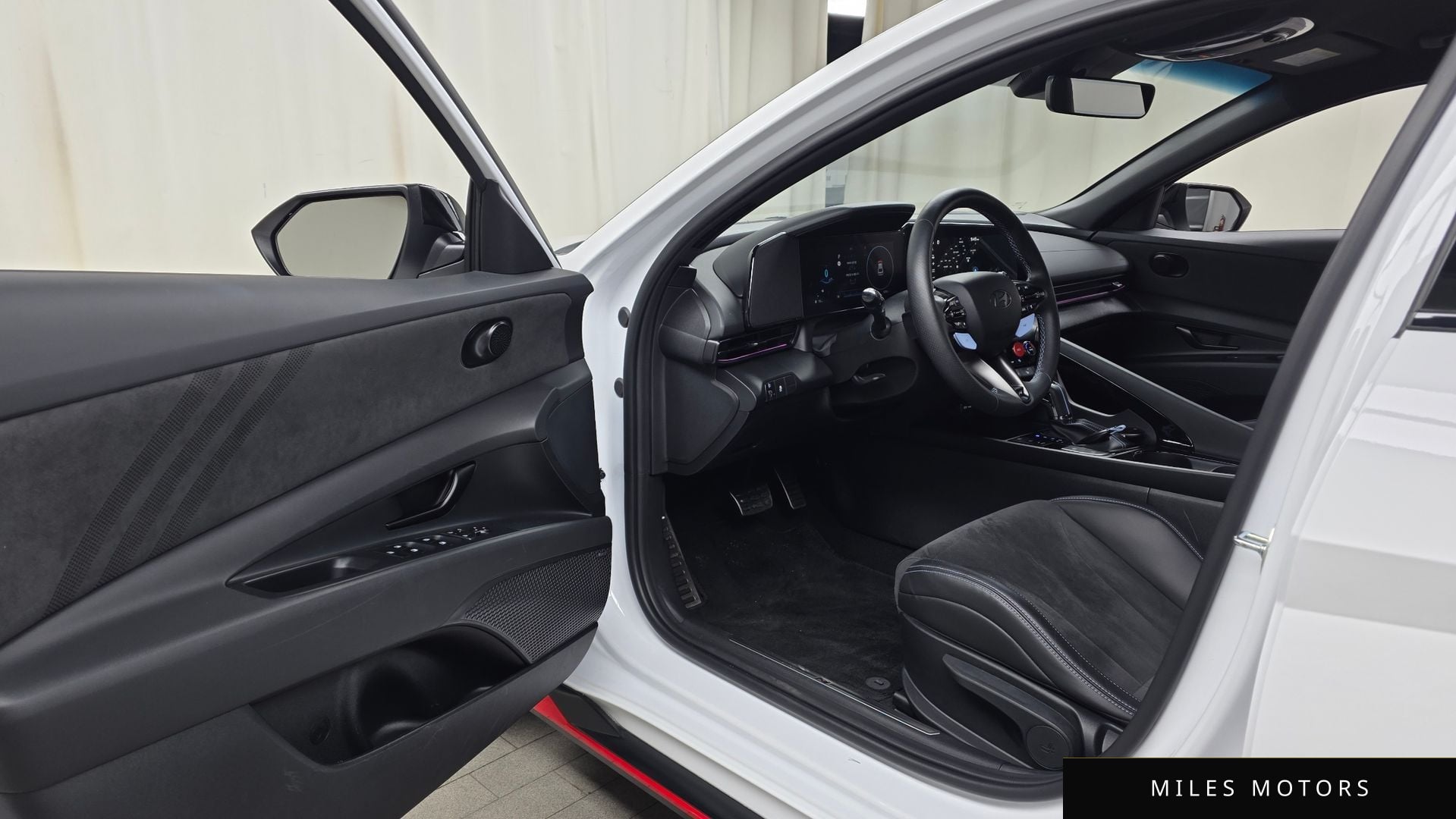 Hyundai AVANTE 2025 — миниатюра 10