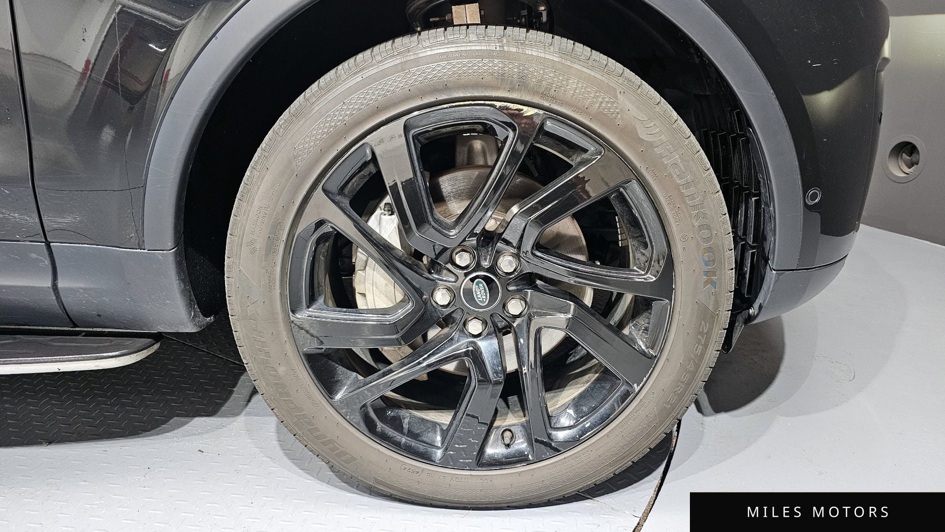 Land Rover Discovery 2022 — миниатюра 5