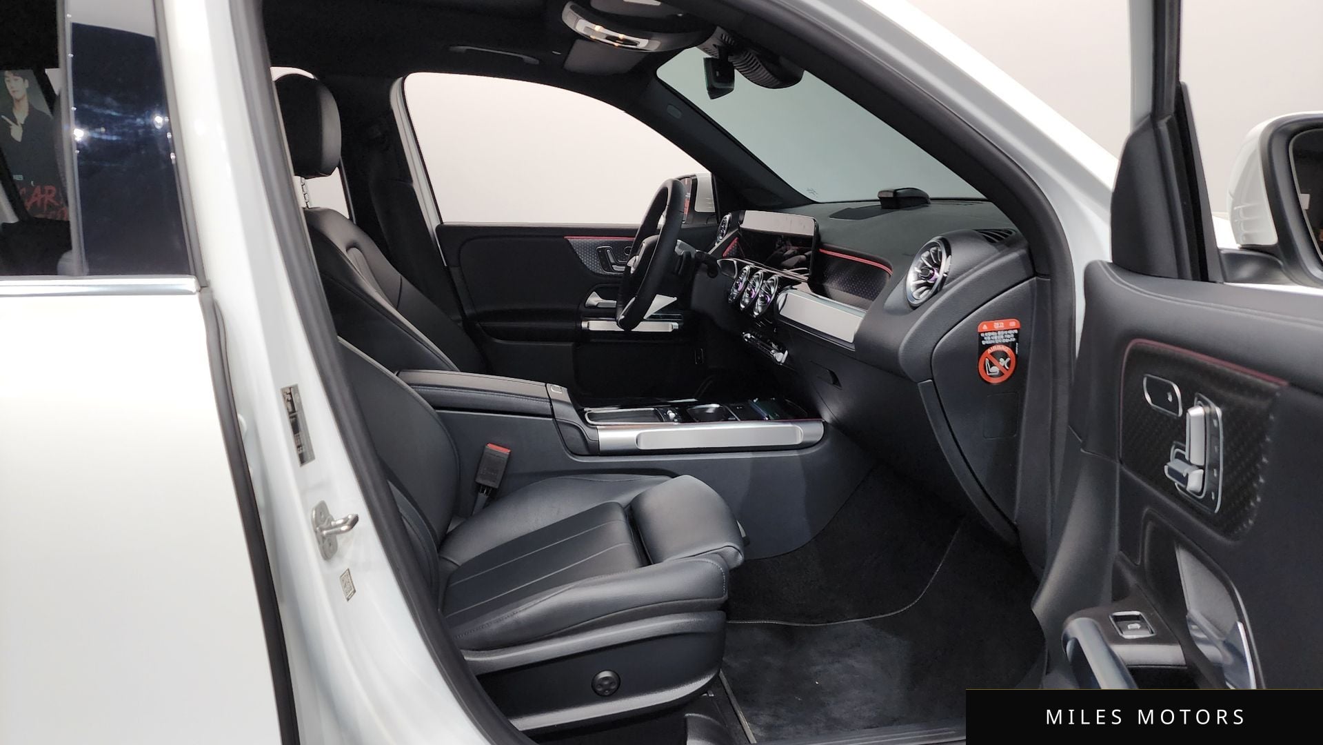 Mercedes-Benz GLB-Class X247 2024 — миниатюра 11