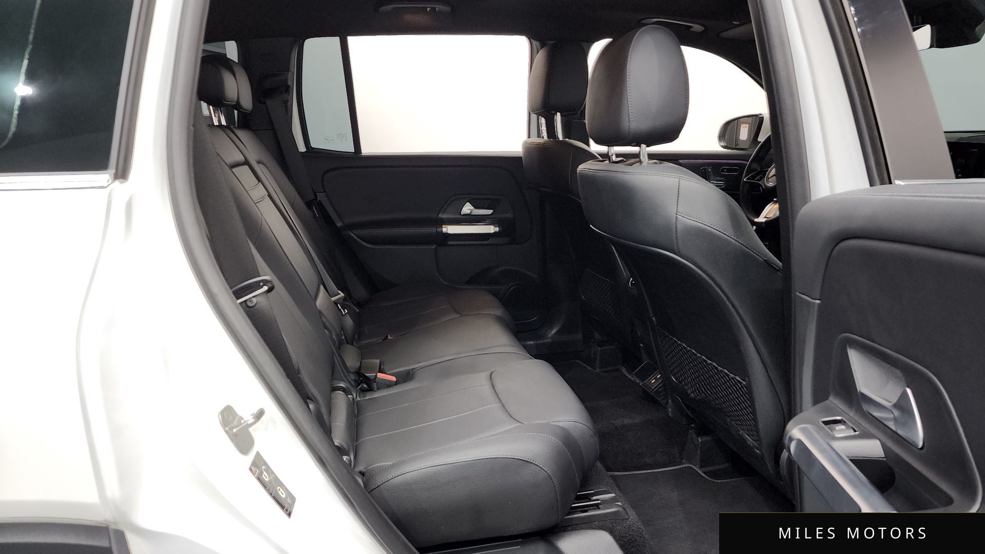 Mercedes-Benz GLB-Class X247 2024 — миниатюра 12