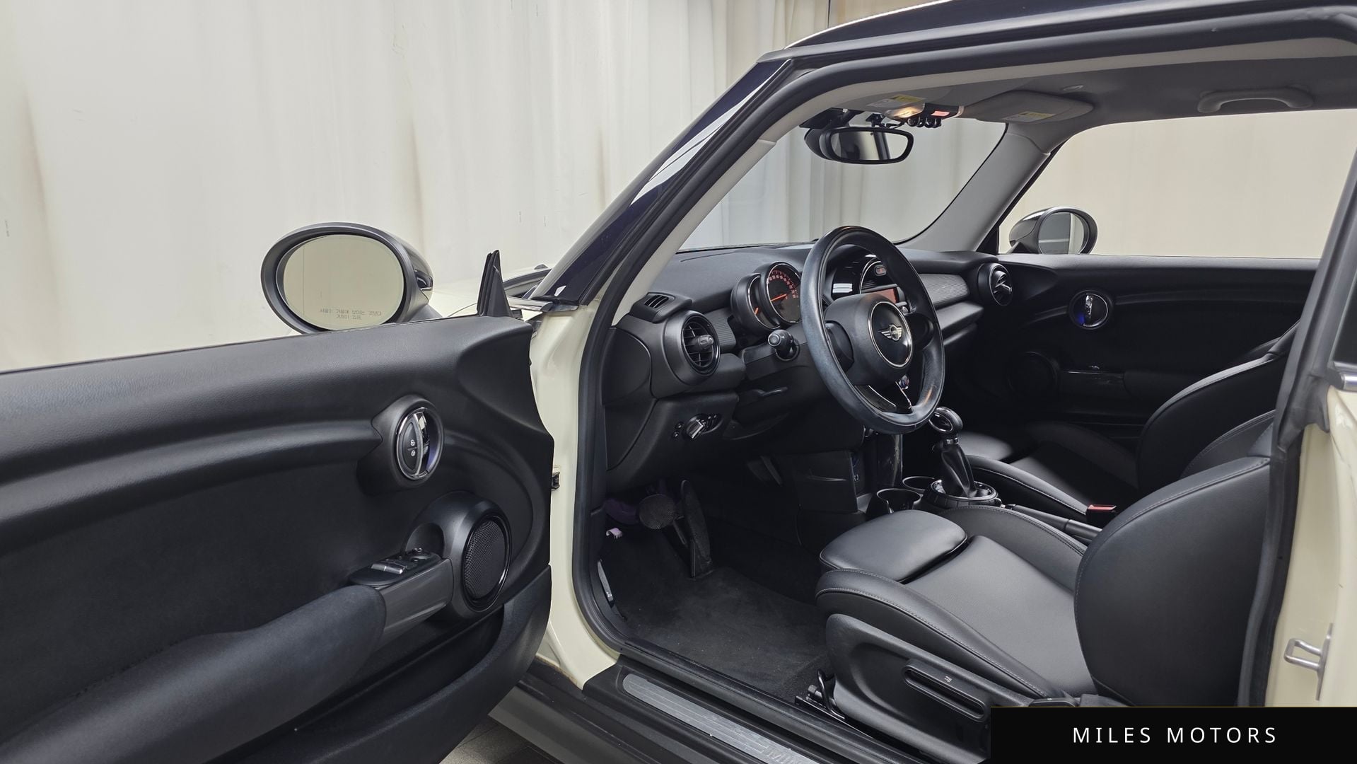 MINI 쿠퍼 2015 — миниатюра 10