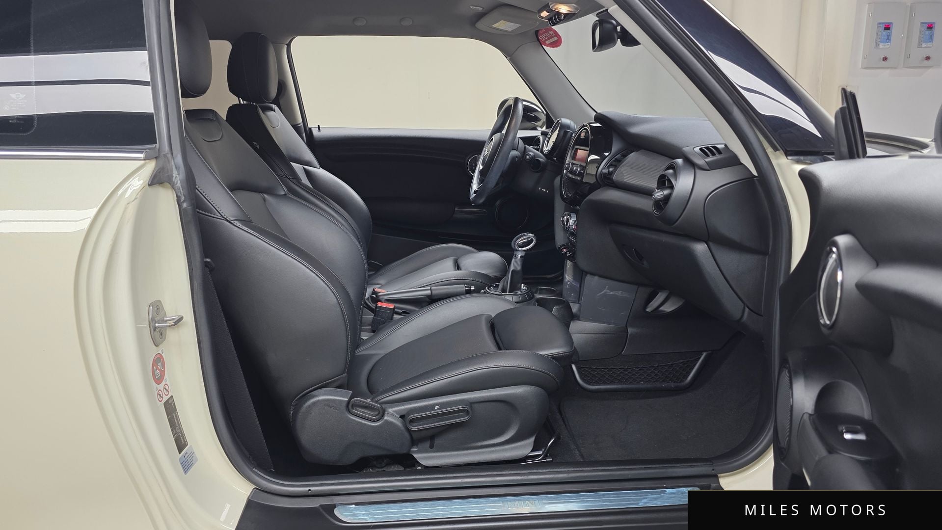 MINI 쿠퍼 2015 — миниатюра 11