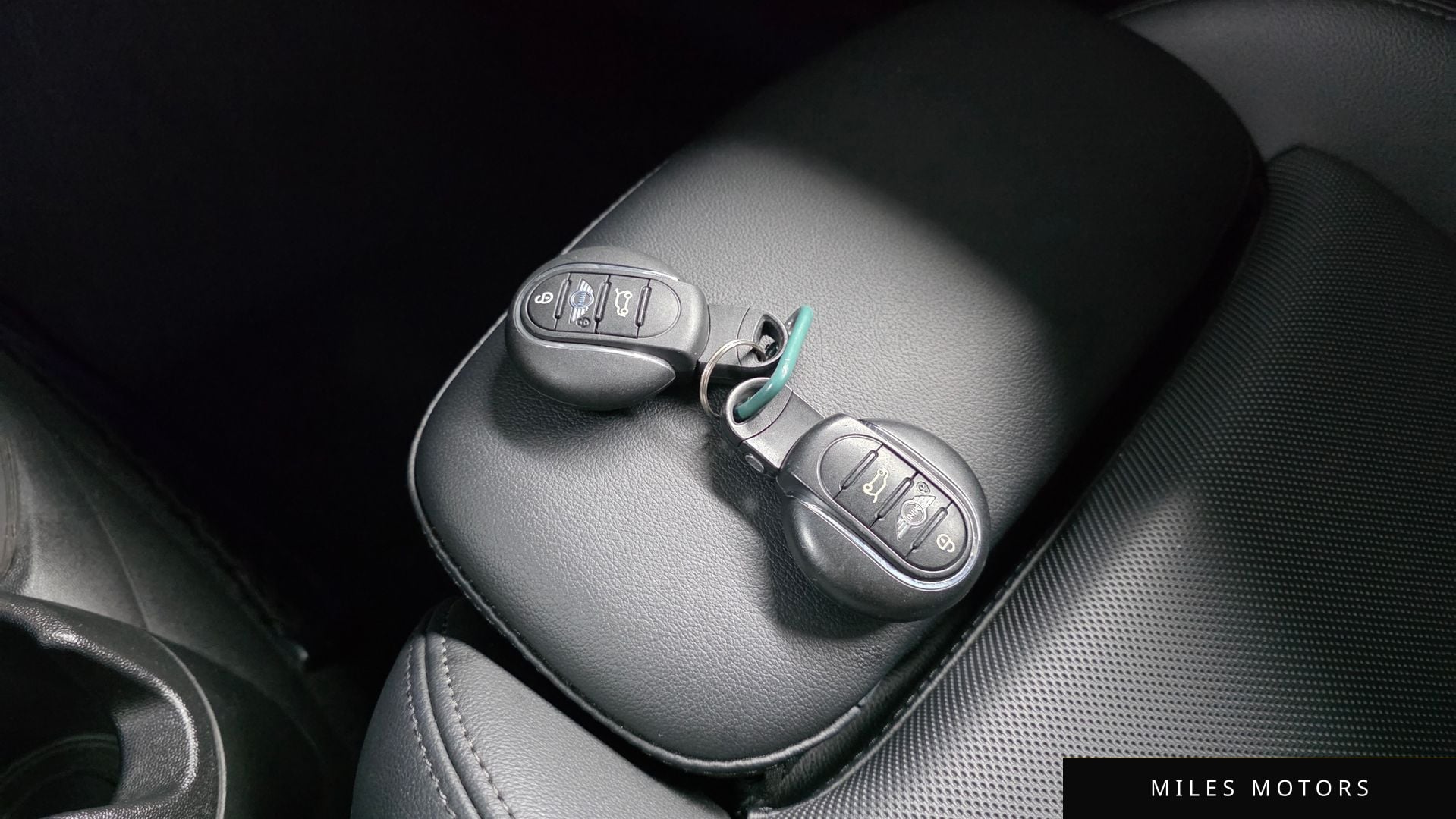 MINI 쿠퍼 2015 — миниатюра 18