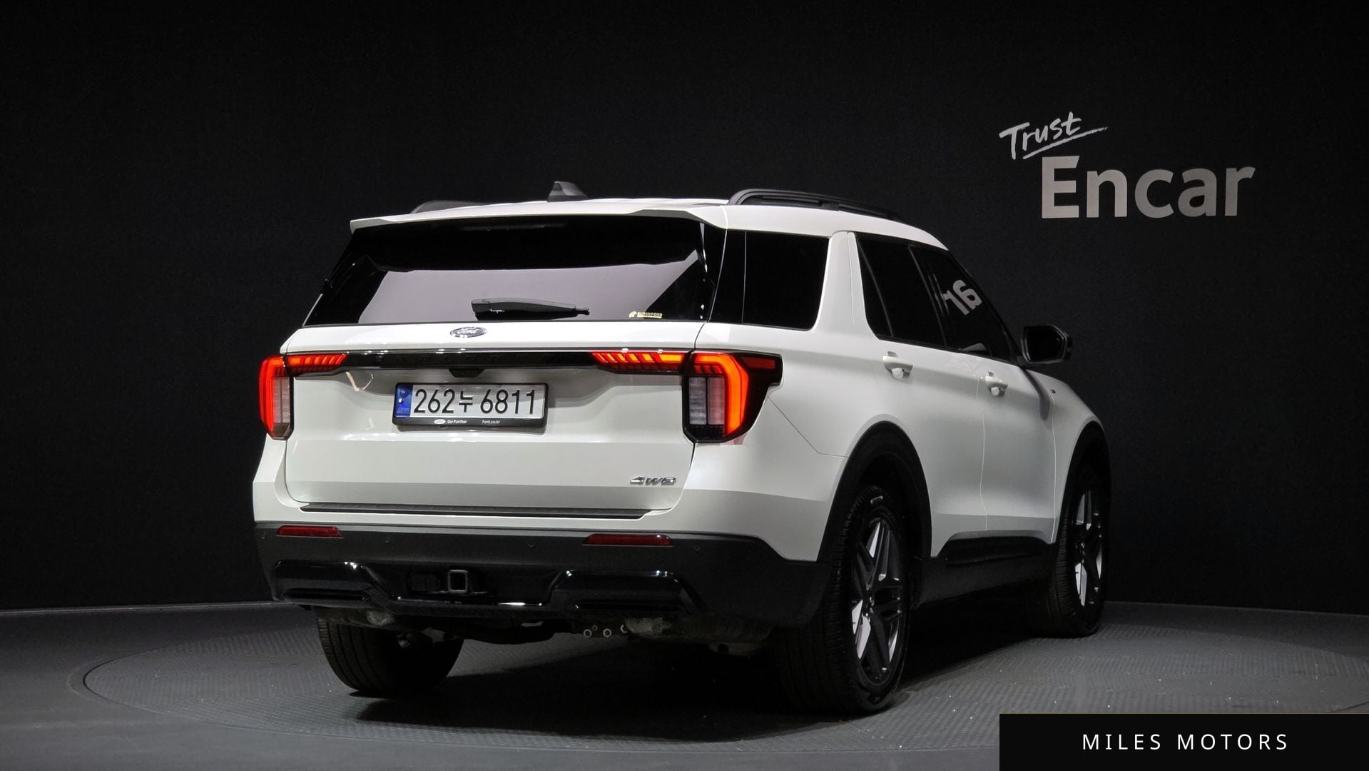 Ford Explorer 2025 — миниатюра 2
