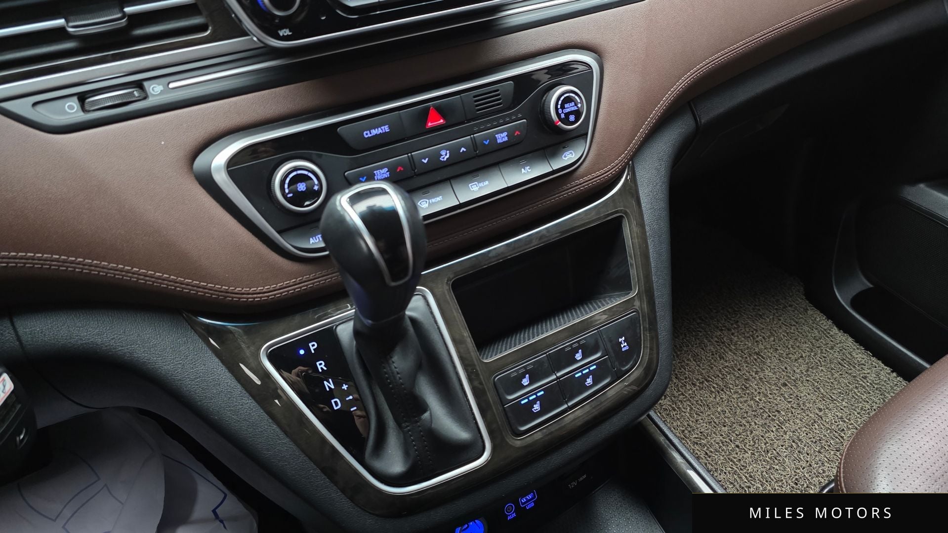 Hyundai Starex 2019 — миниатюра 9