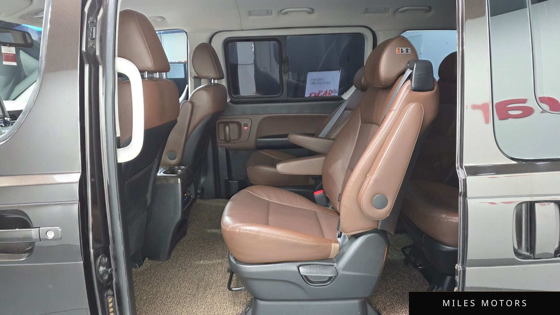 Hyundai Starex 2019 — миниатюра 12