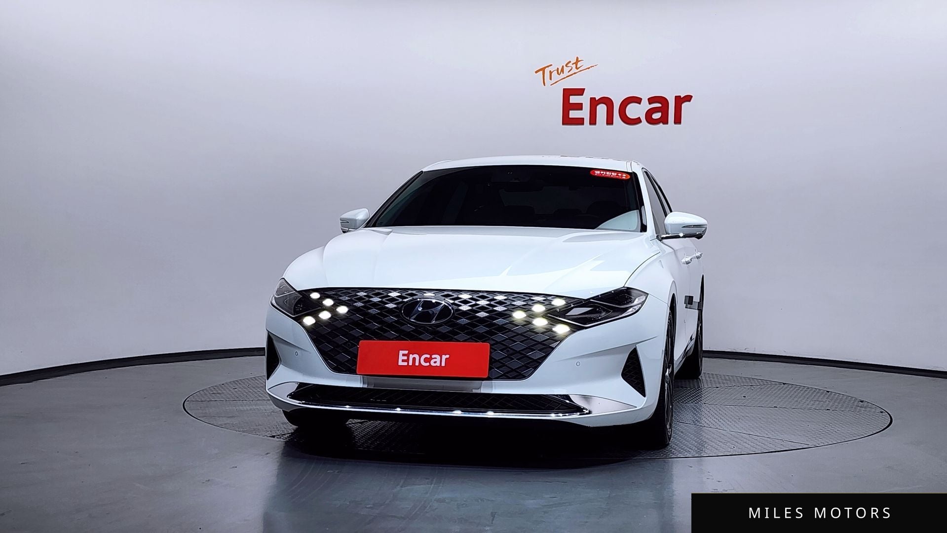 Hyundai Grandeur 2022 — миниатюра 2