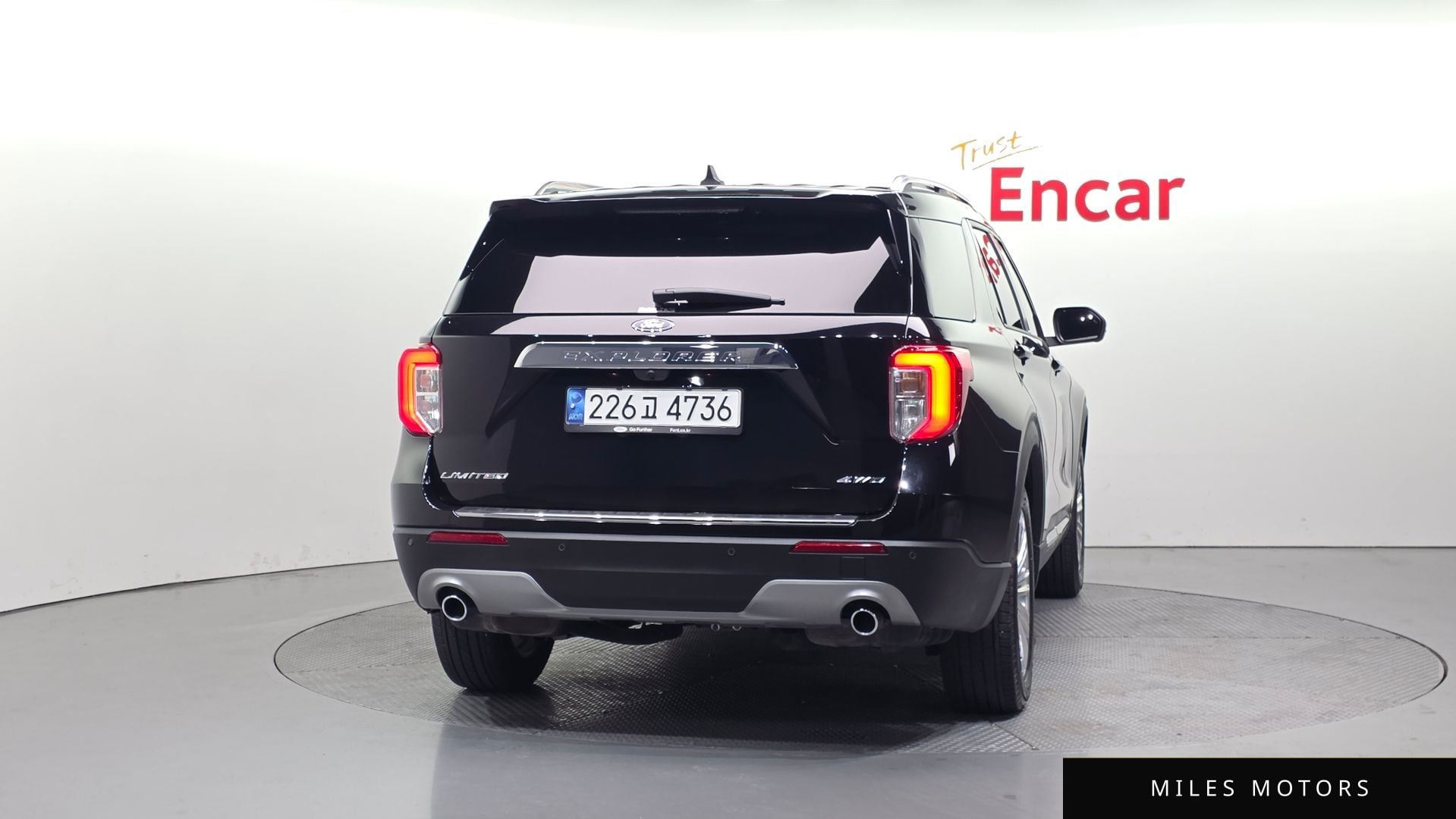 Ford Explorer 2021 — миниатюра 4