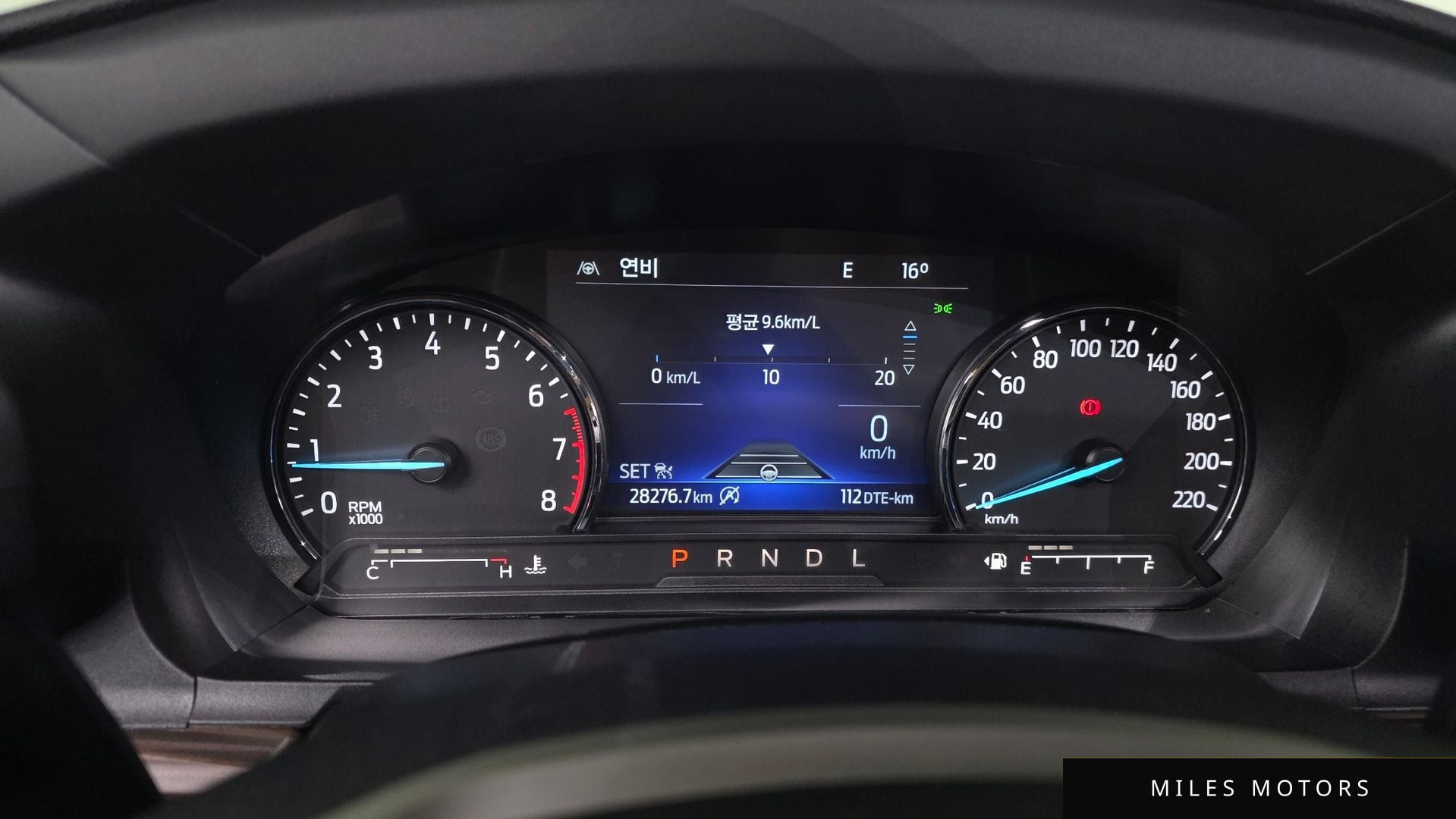 Ford Explorer 2021 — миниатюра 8