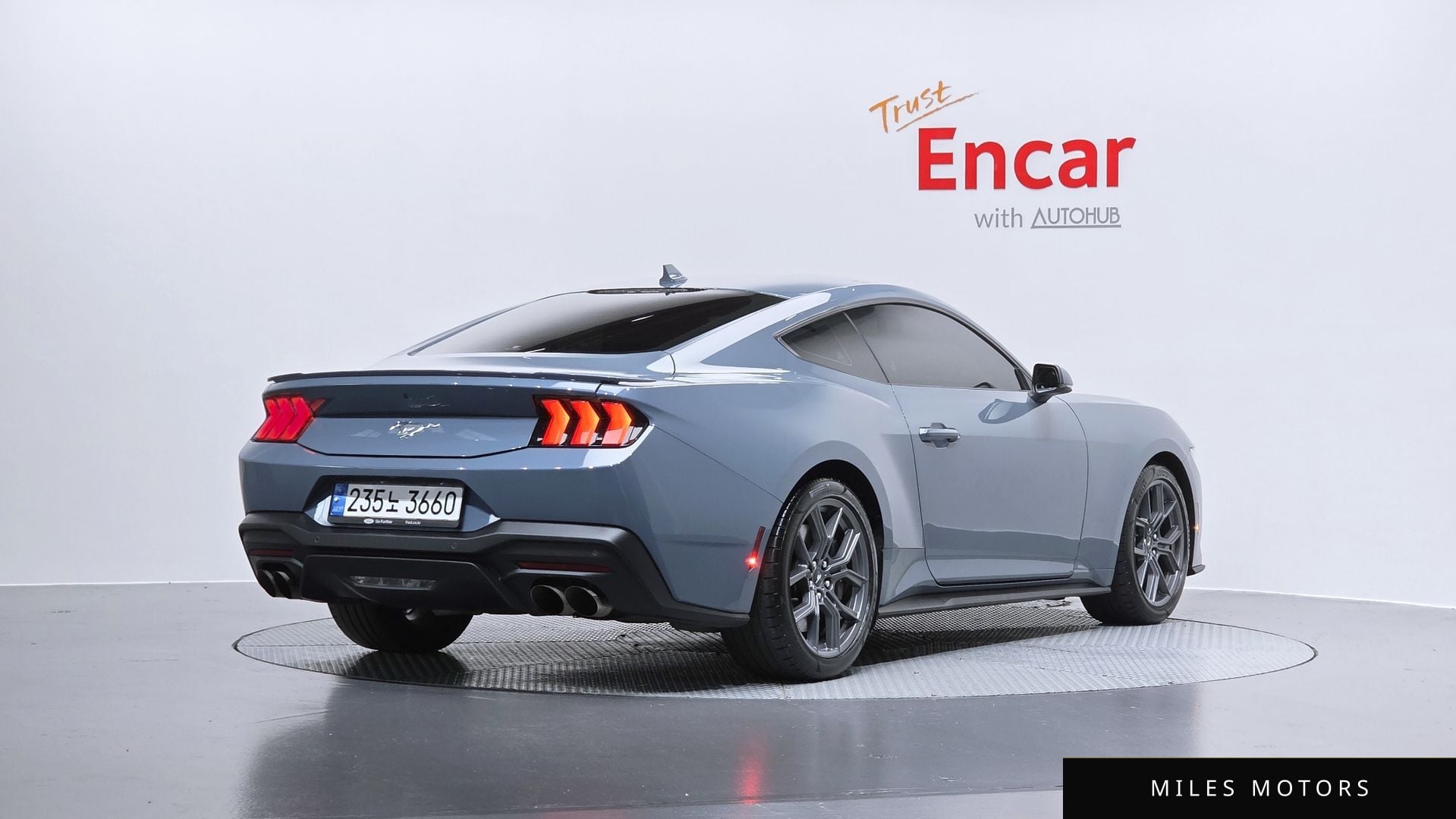 Ford Mustang 2024 — миниатюра 2