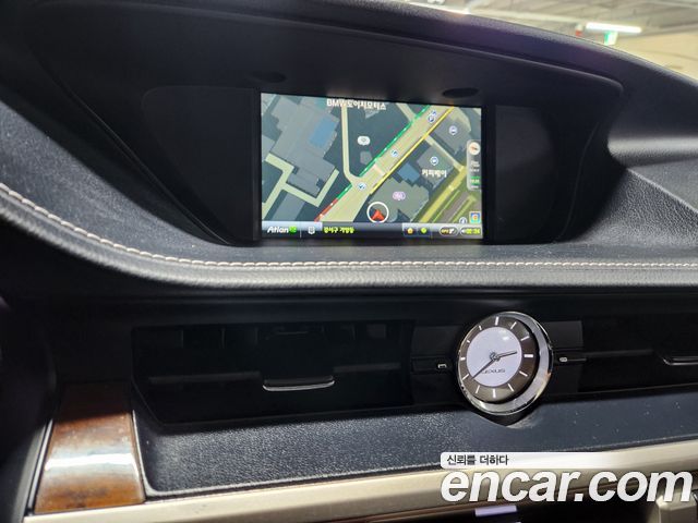 Лексус ES300h 2014 — миниатюра 18